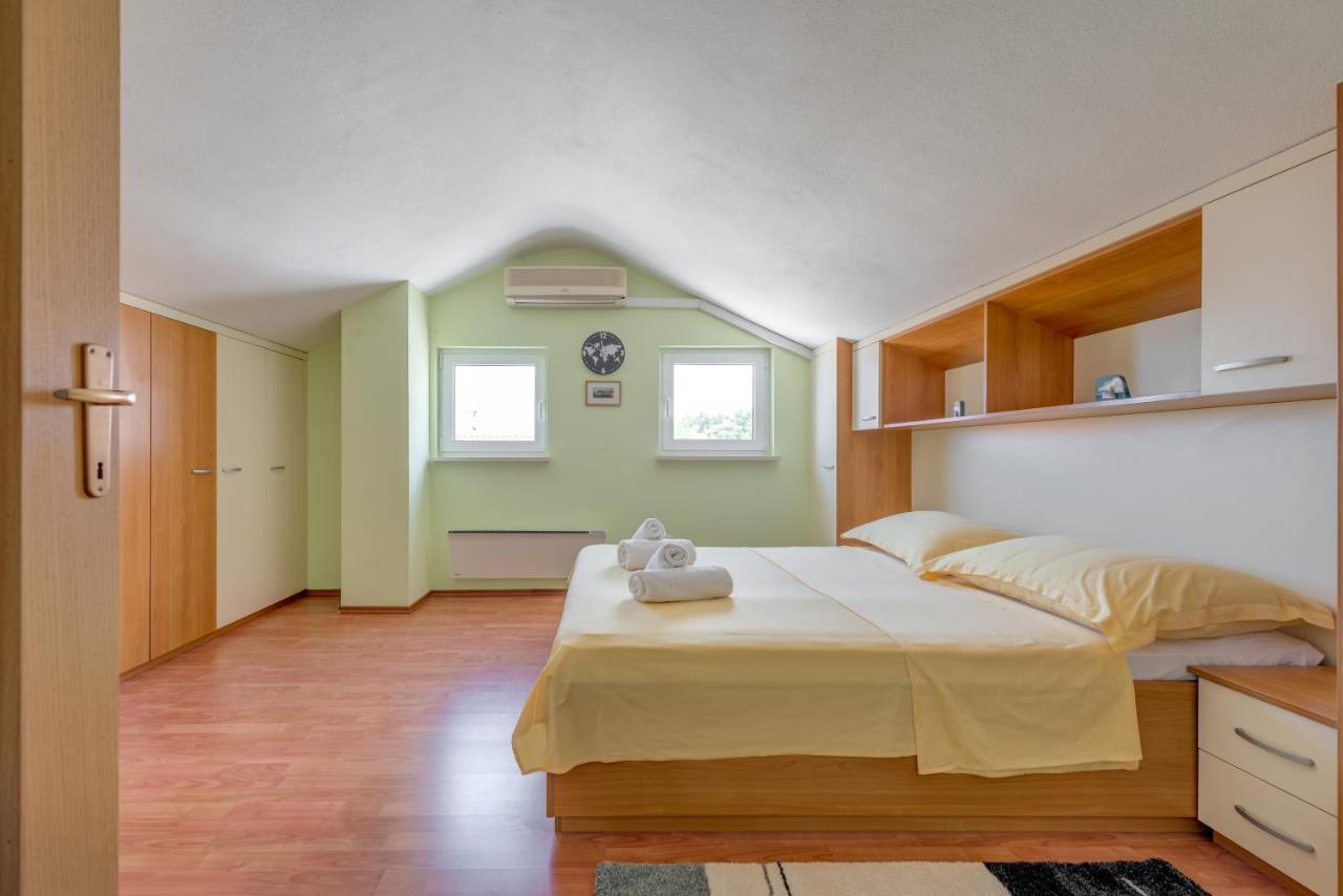 Villa Lille Trogir Ngoại thất bức ảnh