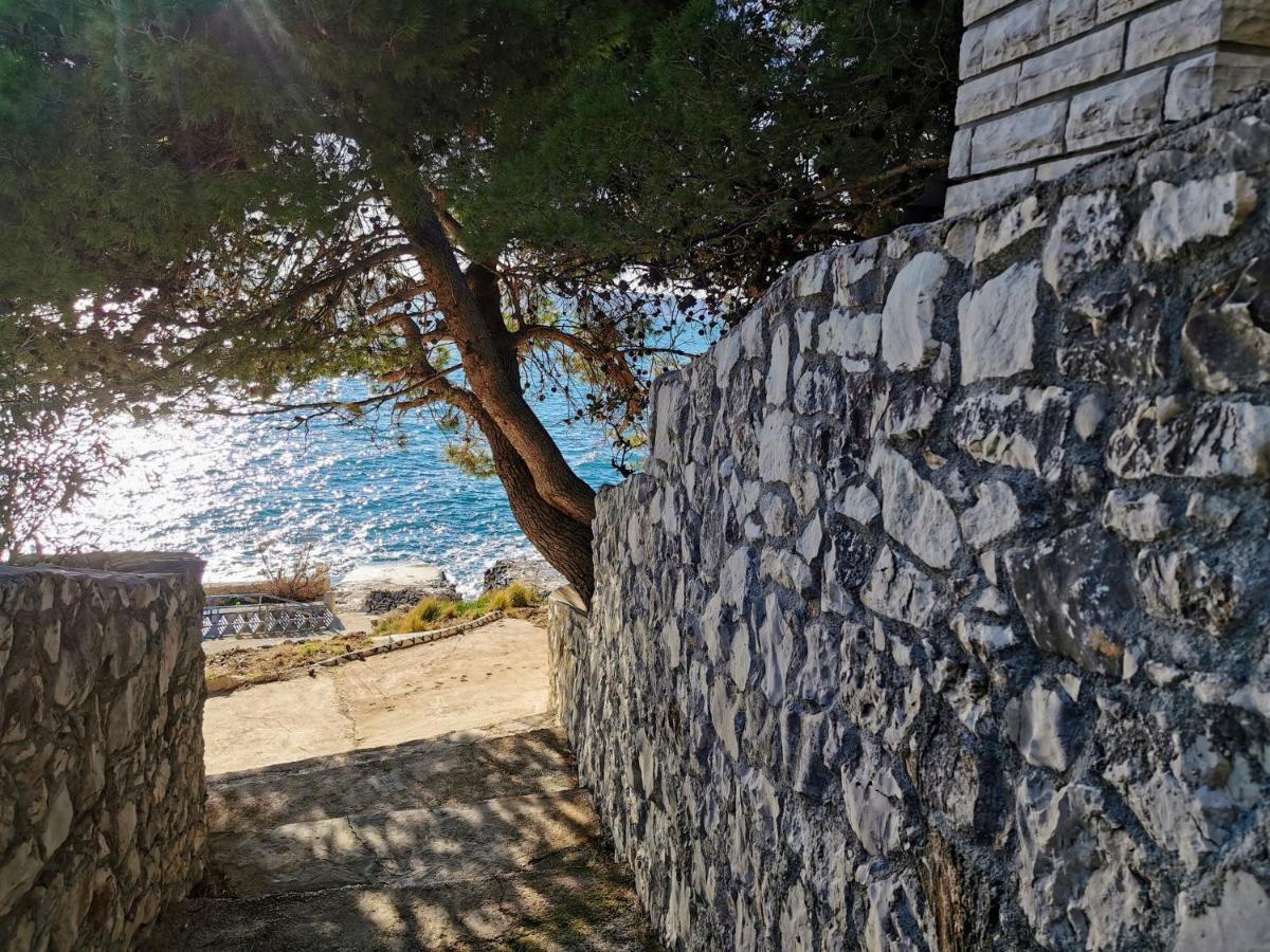 Villa Lille Trogir Ngoại thất bức ảnh