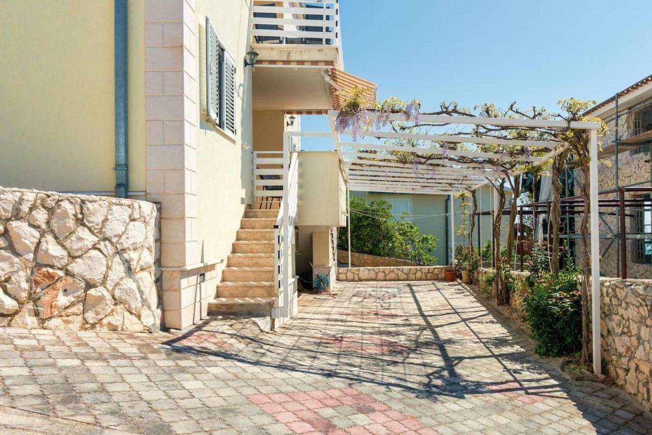 Villa Lille Trogir Ngoại thất bức ảnh